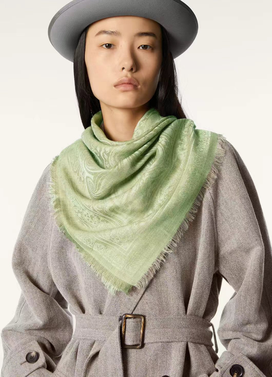 100% cashmere forest green scarf